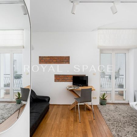 Centre Apartments-Old Town Красков Екстериор снимка