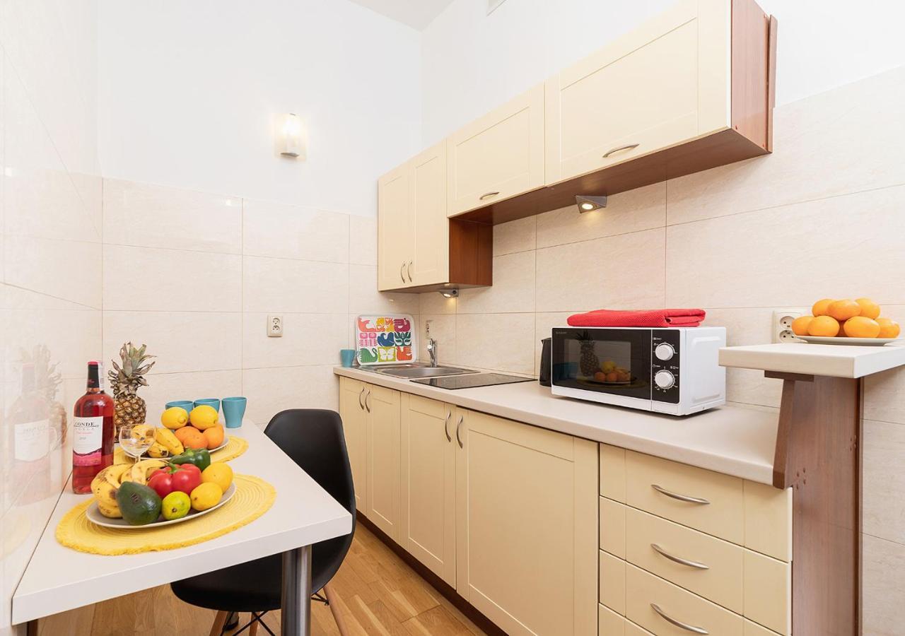 Centre Apartments-Old Town Красков Стая снимка