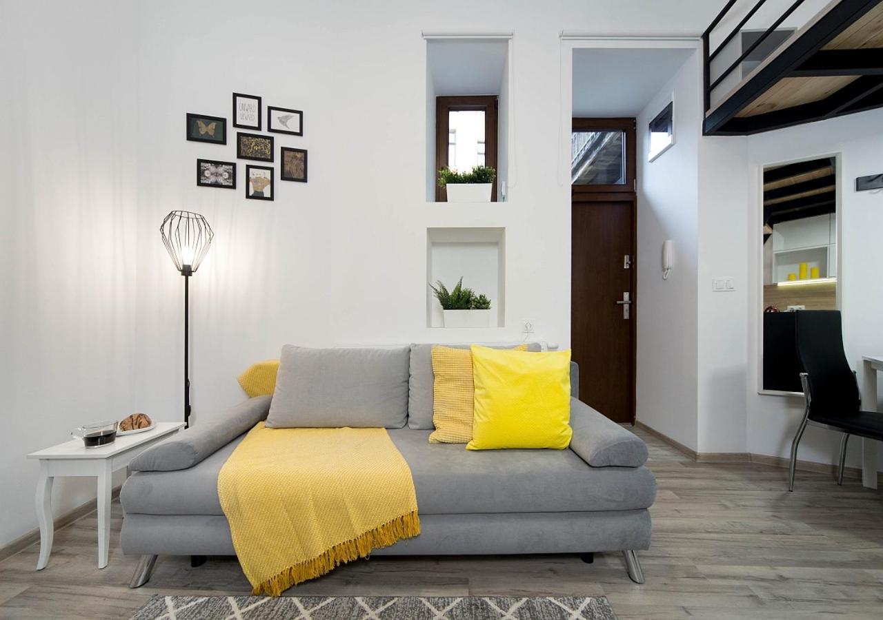 Centre Apartments-Old Town Красков Екстериор снимка
