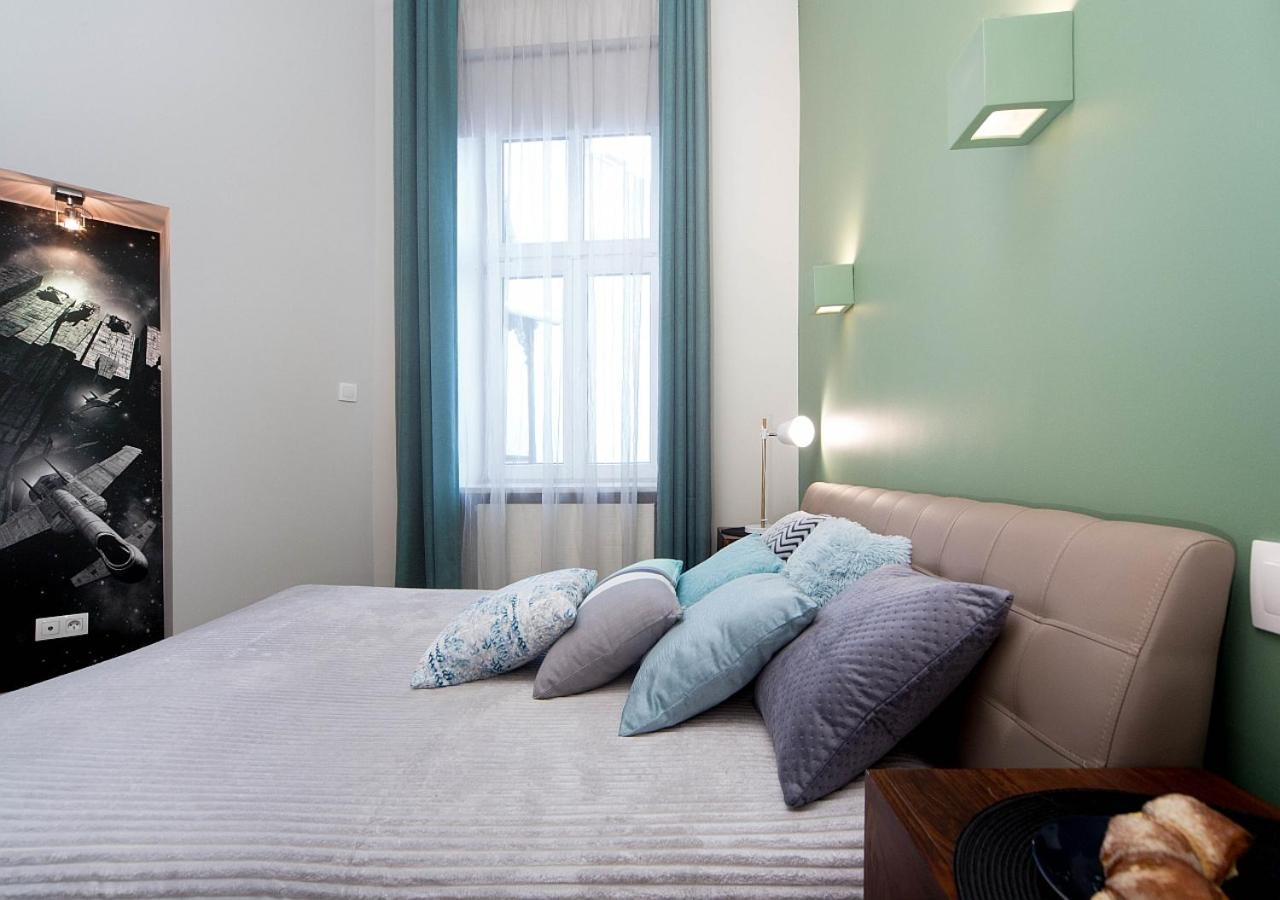 Centre Apartments-Old Town Красков Стая снимка