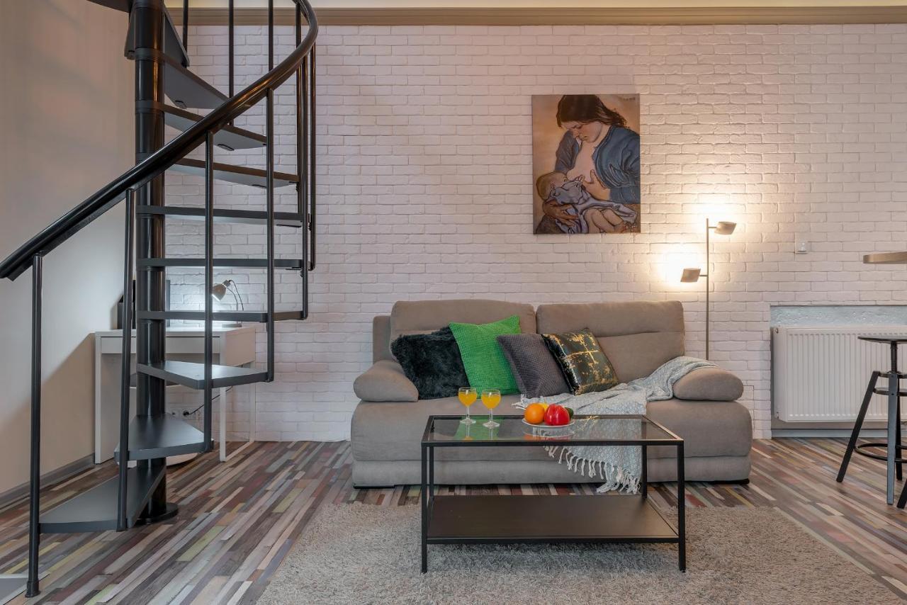 Centre Apartments-Old Town Красков Стая снимка